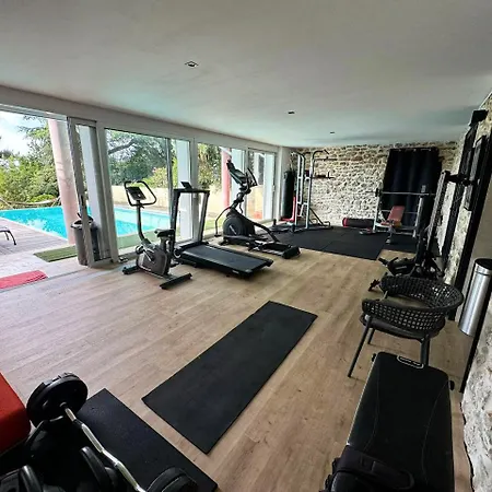La Maison De Robinson 4* Le Plessis-Robinson