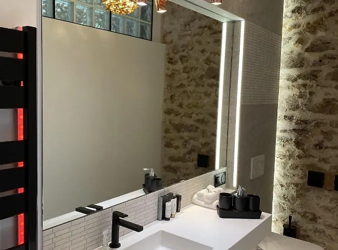 La Maison De Robinson Гостевой дом